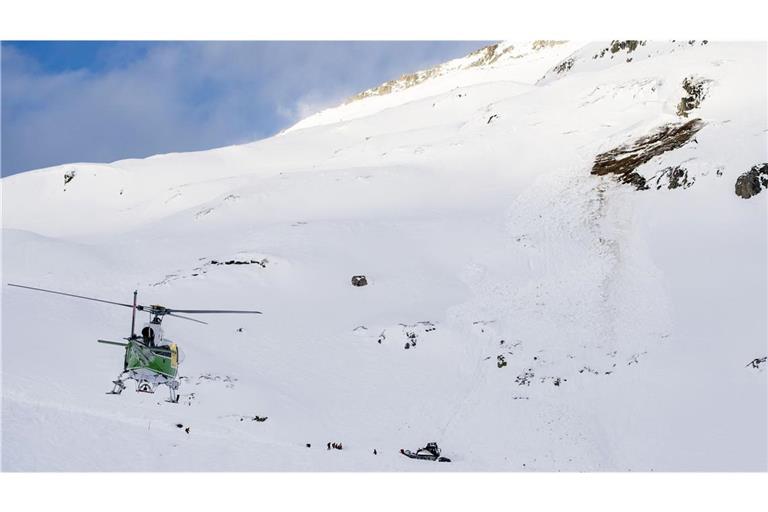 Innerhalb kurzer Zeit waren zwei Lawinen im Bereich der Hinteren Schöntaufspitze im Bereich Madritsch abgegangen. (Symbolbild)