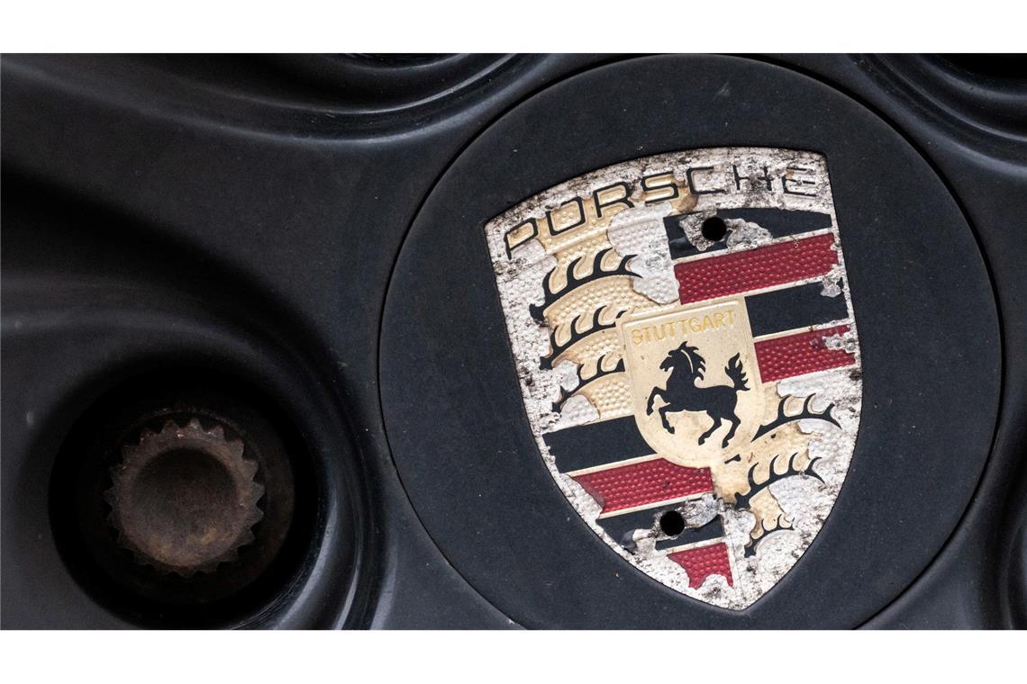 Porsche-Gewinn sackt um mehr als 70 Prozent ab Insbesondere in China sahen die Verkaufszahlen von Porsche zuletzt schlecht aus. (Archivbild)