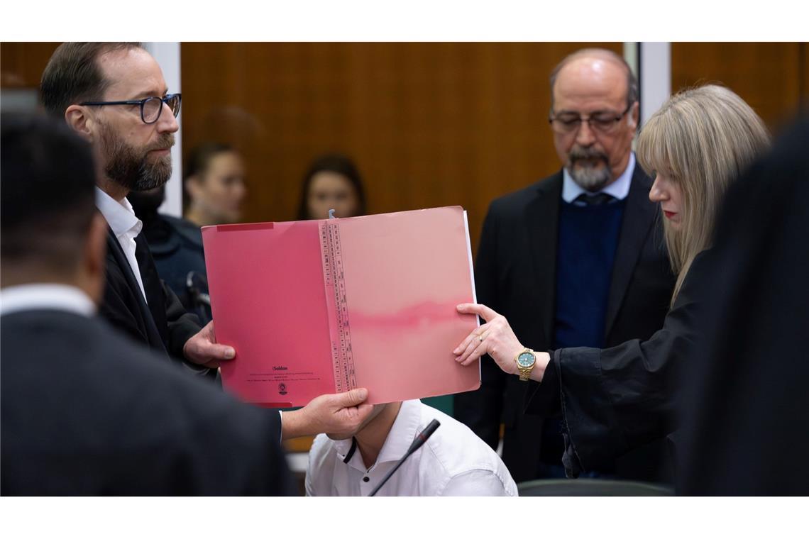 Tödliche Schüsse am Hauptbahnhof - Motiv Blutrache?