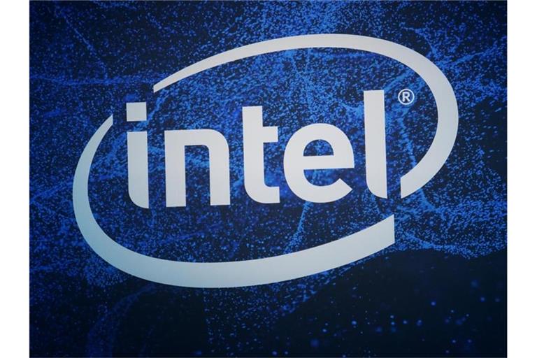 Intel will mit der Übernahme seine Fertigungskapazitäten ausbauen. Foto: Christoph Dernbach/dpa