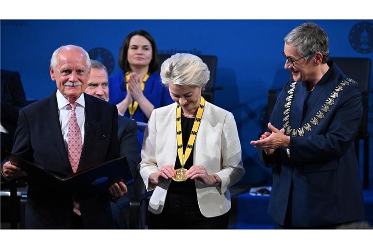 Internationaler Karlspreis für Ursula von der Leyen