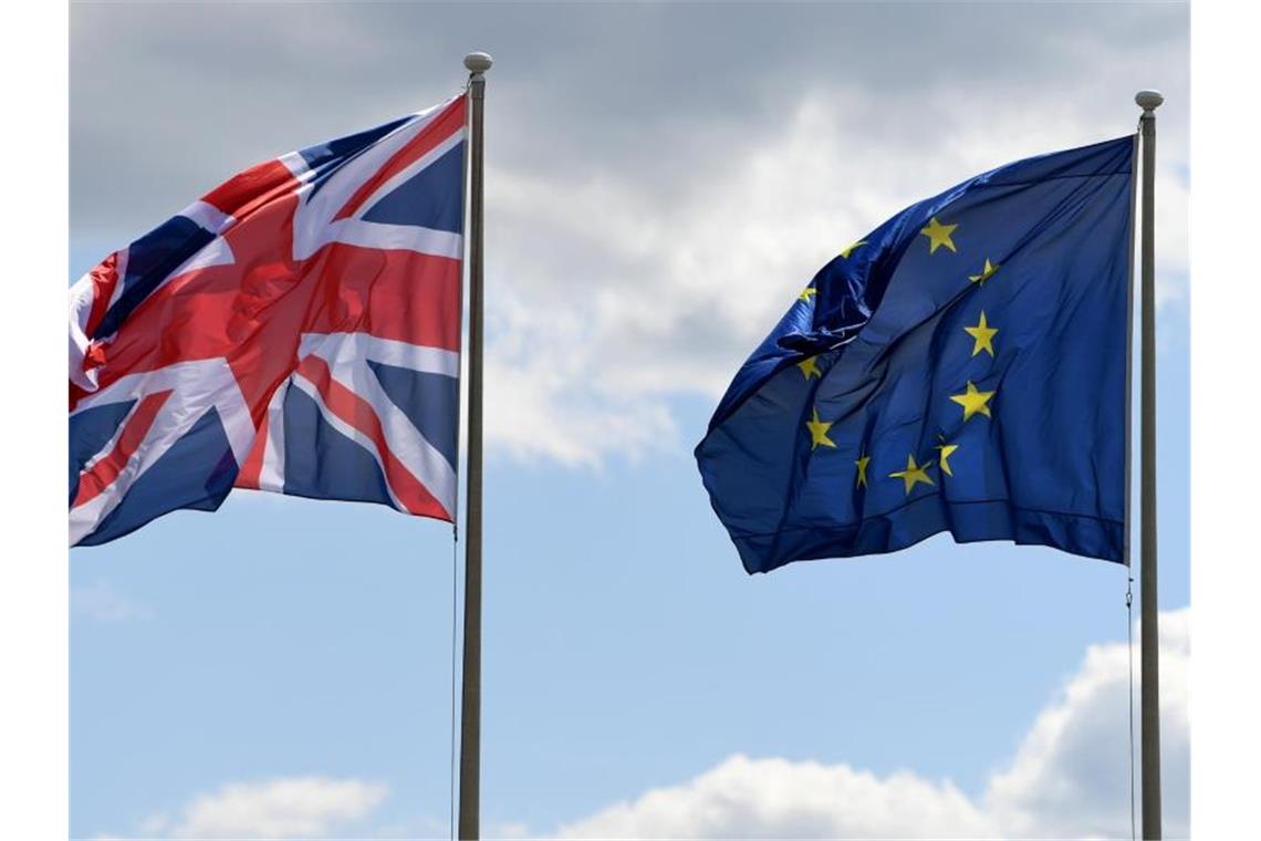 Hohe Brexit-Zölle belasten Warenhandel mit EU