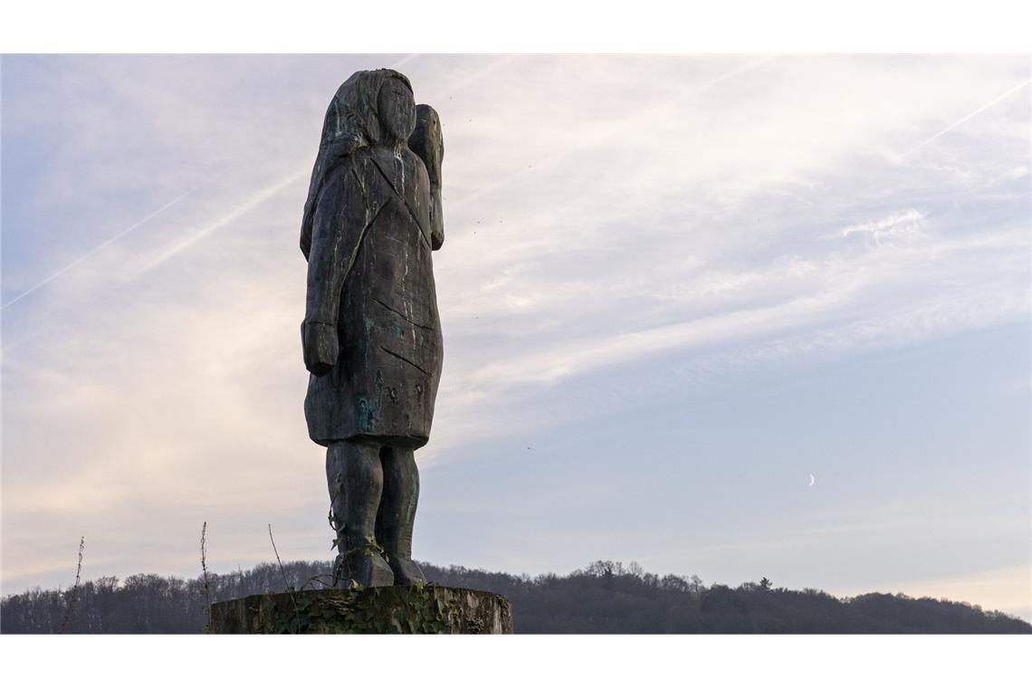 Statue von Melania Trump in Slowenien gestohlen Inzwischen steht die Statue von Melania Trump nicht mehr an ihrem Platz. (Archivbild)