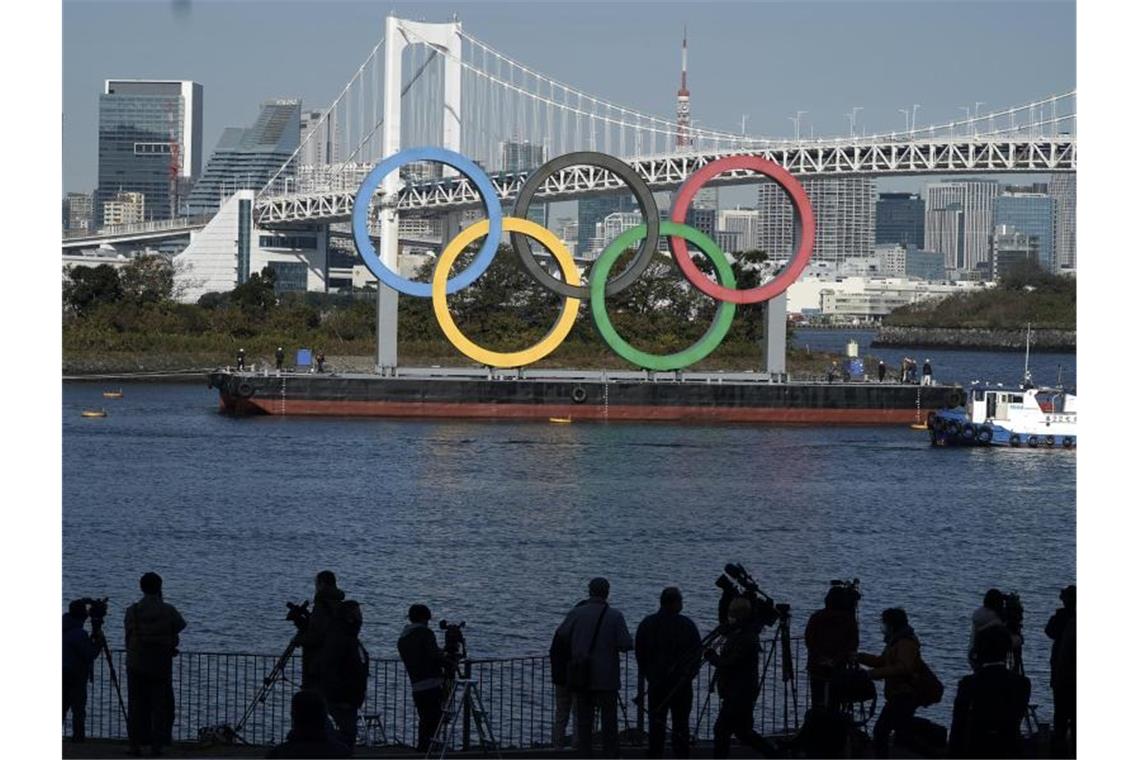 Chronologie des Sports im Jahr 2020 IOC und japanische Organisatoren beschließen die Verschiebung der Olympischen Spiele in Tokio um ein Jahr. Foto: Eugene Hoshiko/AP/dpa