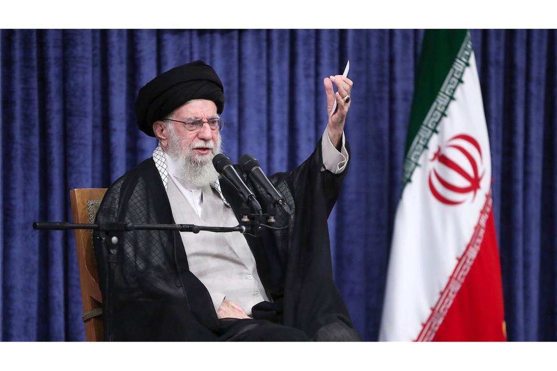Irans oberster Führer Ali Chamenei hat Trump für die landesweiten Massenproteste in seinem Land verantwortlich gemacht. (Archivbild)