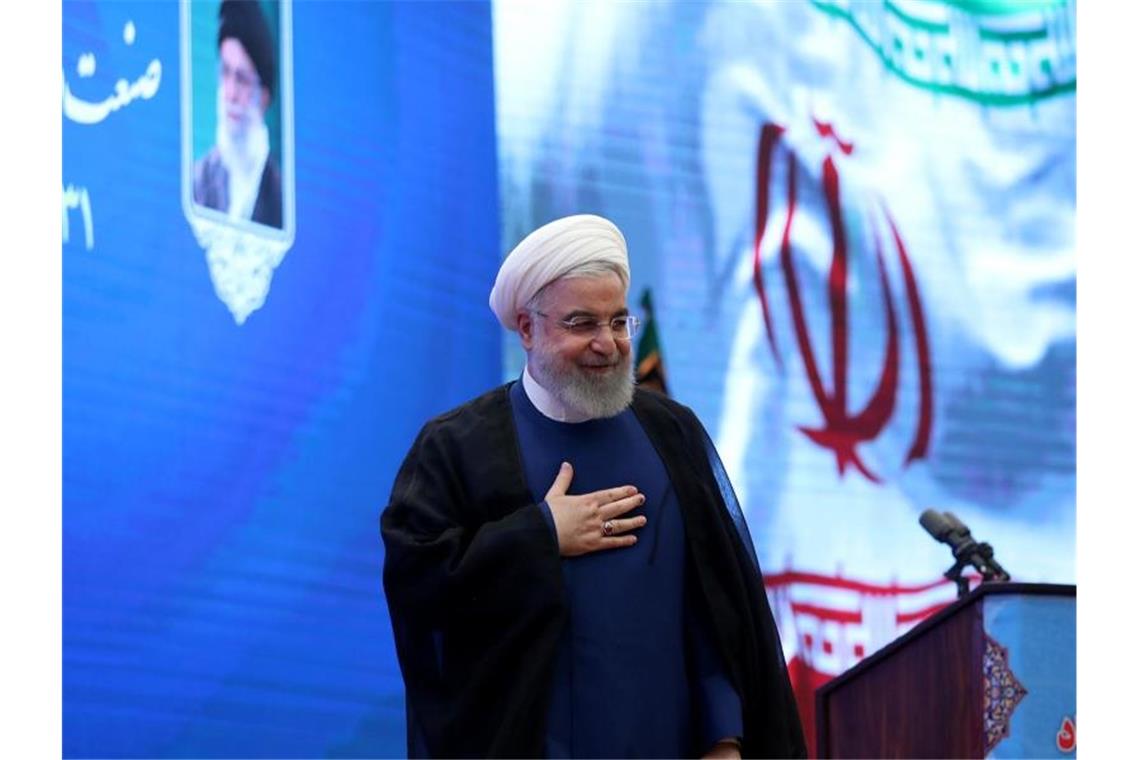 Ruhani: Kein Treffen mit Trump ohne Aufhebung der Sanktionen Irans Präsident Hassan Ruhani vergangene Woche bei einer Veranstaltung in Teheran. Foto: Iranian Presidency