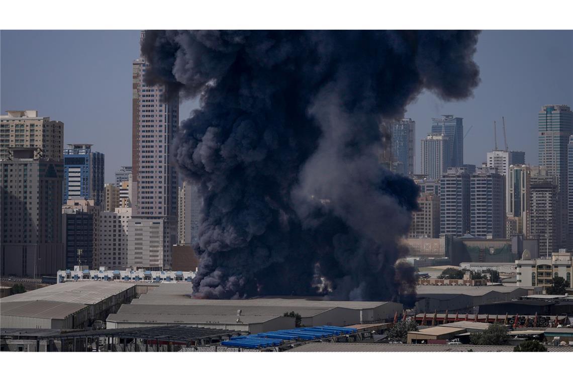 Irans Angriffe: Warum die Golfstaaten nicht zurückschlagen