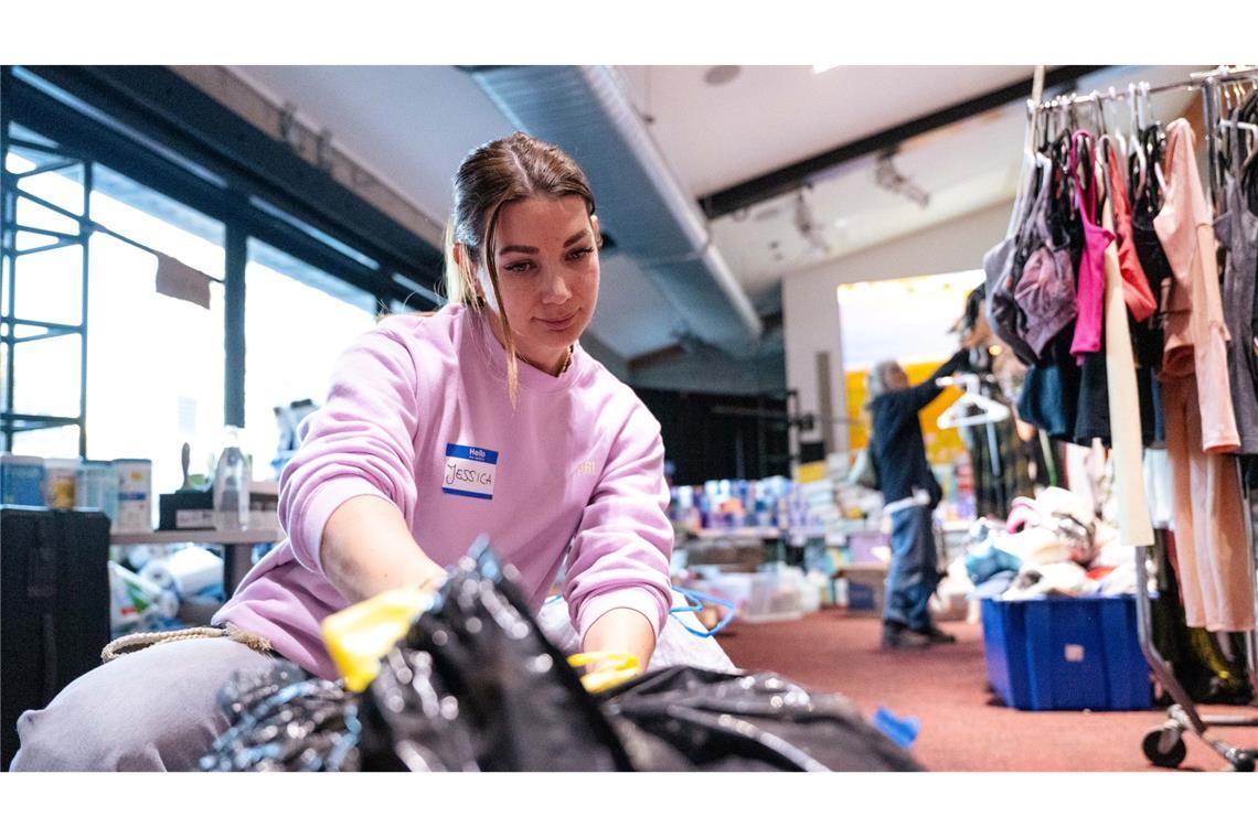 Irgendwie nützlich machen: Wie L.A. nach den Bränden hilft Irgendwie nützlich machen: Dieses Bedürfnis hatte auch Jessica Kühefuss seit Ausbruch der Brände in Los Angeles.