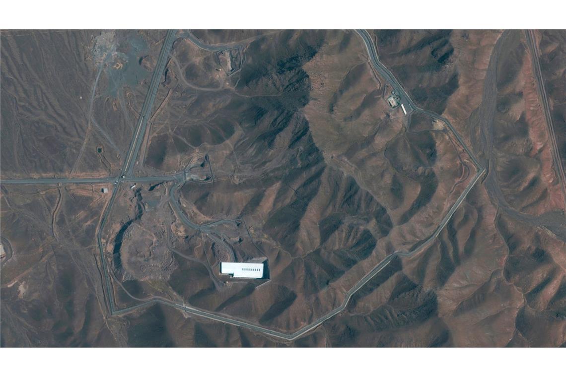 Israel greift im Iran Werk für Uran-Zentrifugen an