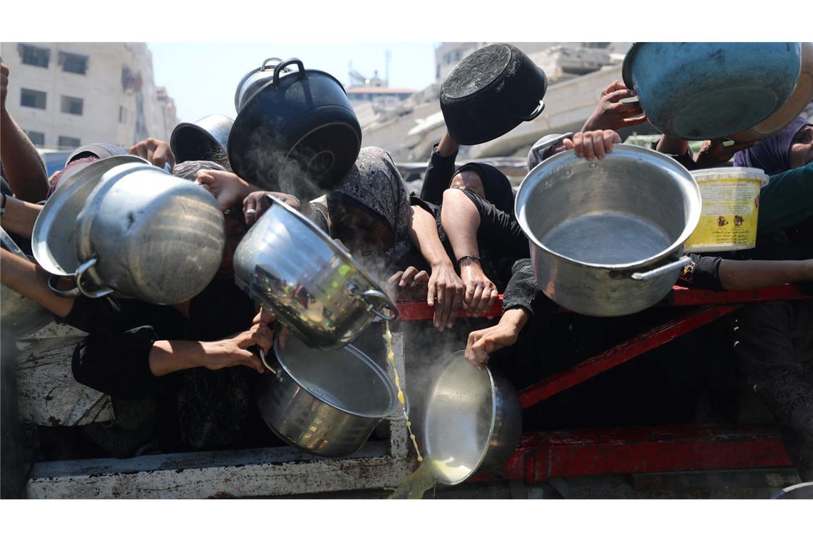 Wadephul warnt Israel vor internationaler Isolation Israel muss nach Auffassung der Bundesregierung die humanitäre Lage im Gazastreifen sofort verbessern. (Archivbild)