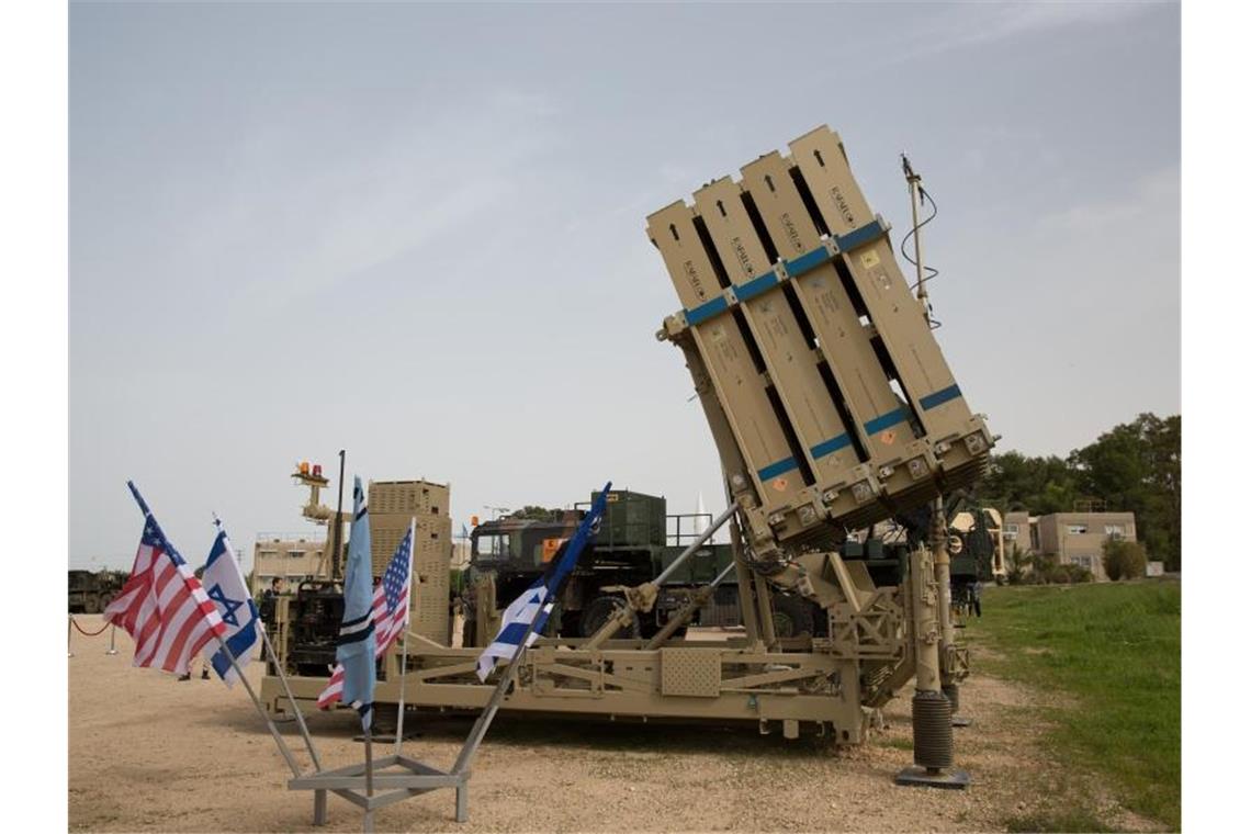 Israelische Medien berichteten, die Armee habe im Norden des Landes Batterien des Raketenabwehrsystems Iron Dome (Eisenkuppel) aufgestellt, um mögliche Gegenangriffe abzuwehren. Foto: Guo Yu/XinHua