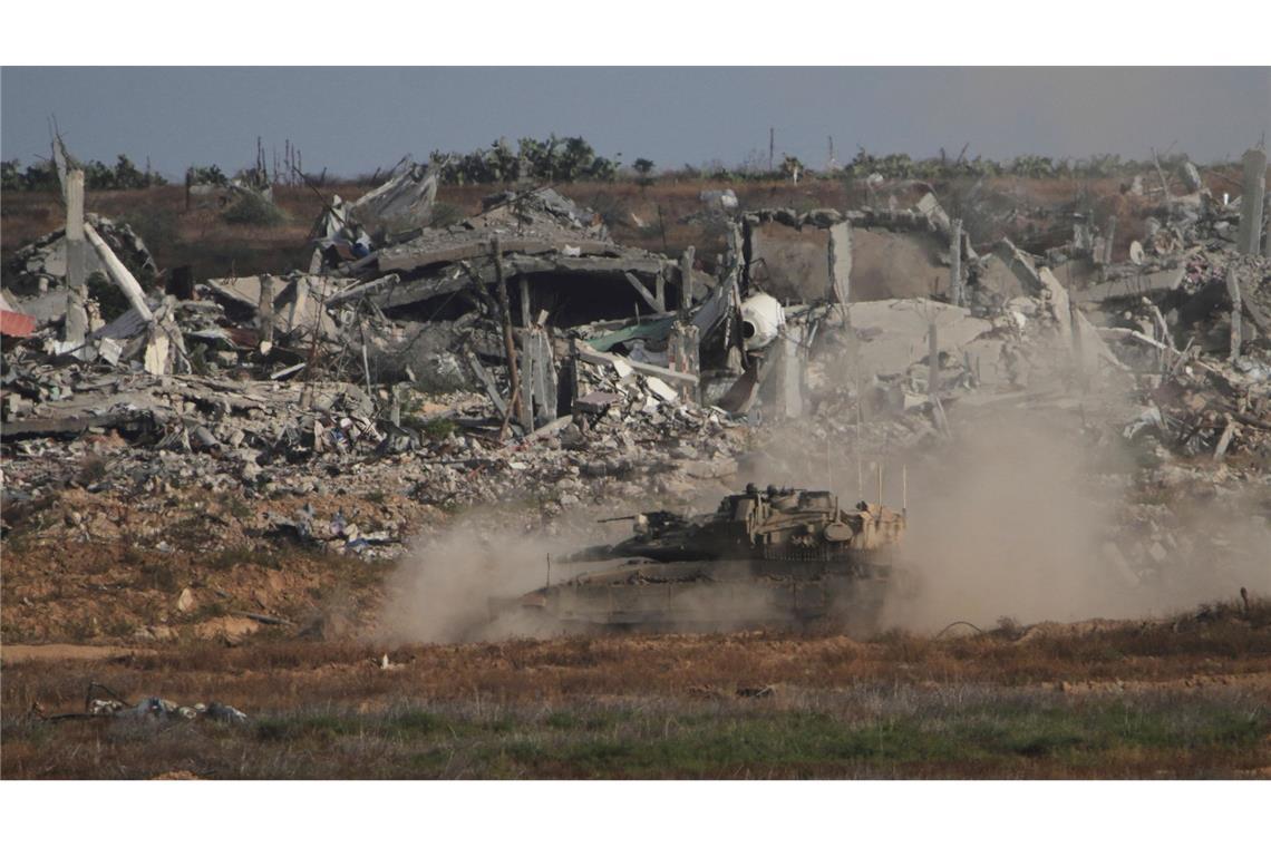 Mehr als zwei Dutzend Staaten drängen auf Kriegsende in Gaza Israels Armee hat im Gazastreifen eine neue Front eröffnet. (Archivbild)