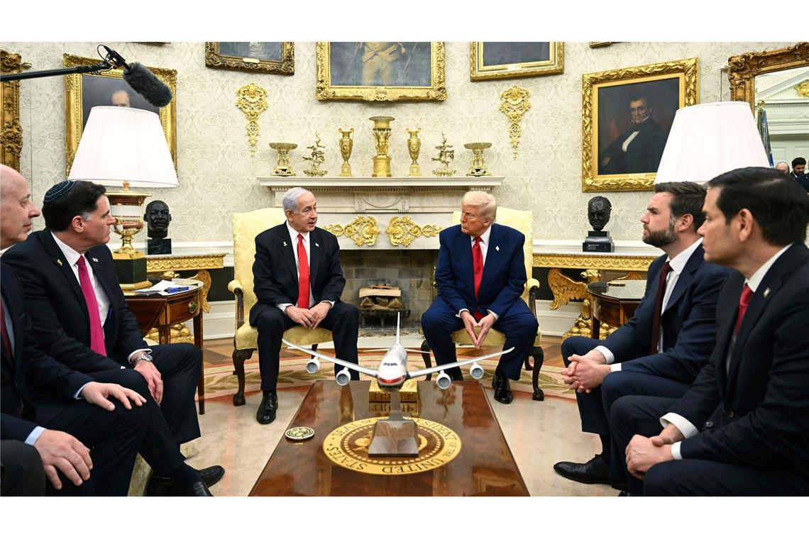 Trump kündigt Gespräche mit dem Iran an Israels Premier Netanjahu hat in US-Präsident Trump einen wichtigen Verbündeten.