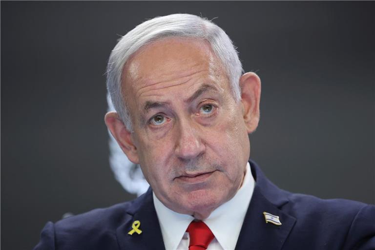 Israels Regierungschef Benjamin Netanjahu ruft die Einwohner der Stadt Gaza vor der geplanten israelischen Einnahme des Orts zur Flucht auf.