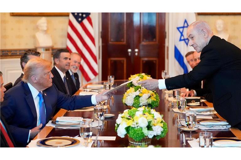 Israels Regierungschef Netanjahu hat US-Präsident Trump für den Friedensnobelpreis nominiert.