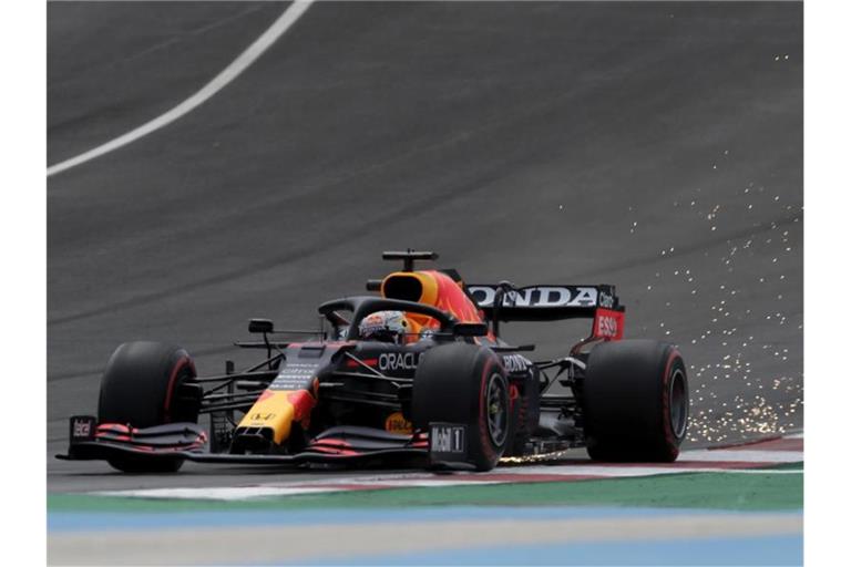 Ist im letzten Training vor dem Qualifying Bestzeit gefahren: Max Verstappen vom Team Red Bull Racing. Foto: Manu Fernandez/AP/dpa