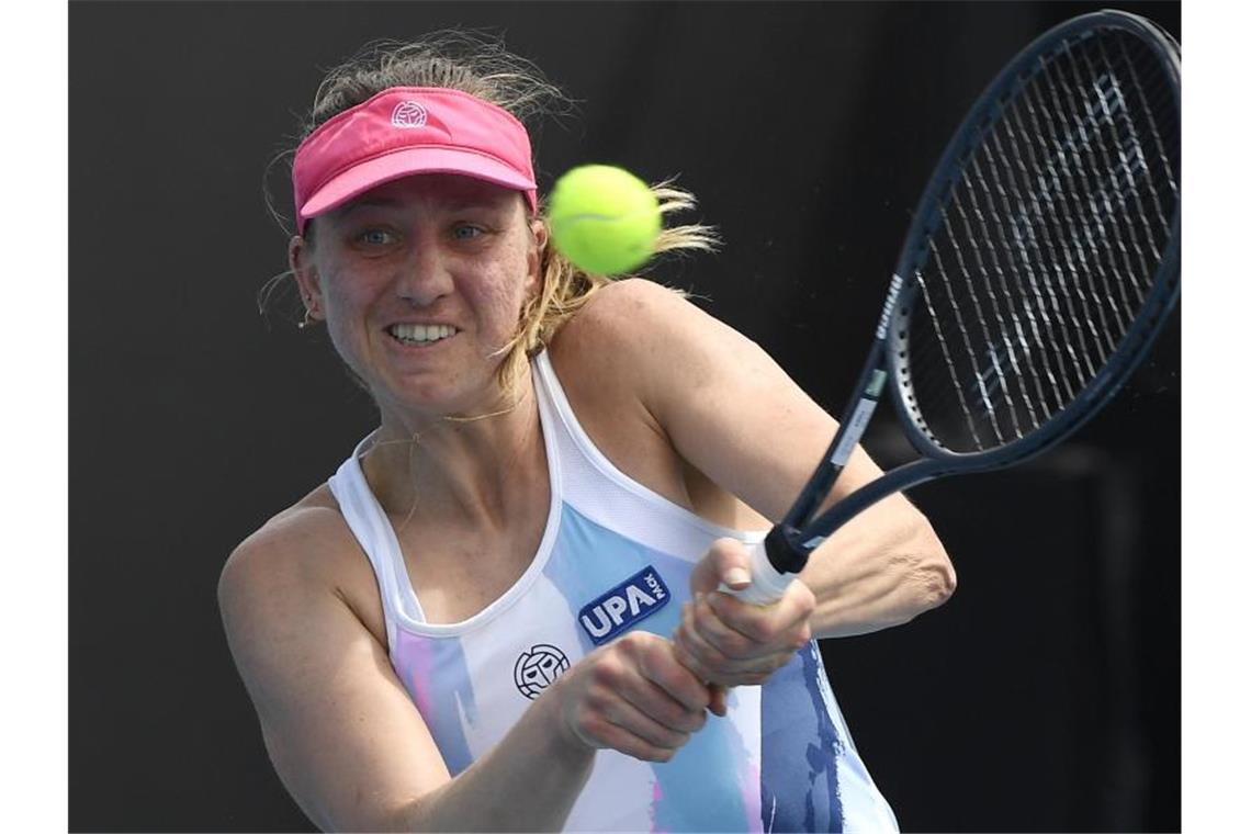 Ist in Bad Homburg früh ausgeschieden: Mona Barthel. Foto: Andy Brownbill/AP/dpa