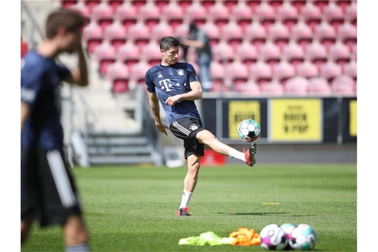 Ist nach seiner Verletzungpause zurück in Bayerns Startelf: Torjäger Robert Lewandowski. Foto: Tom Weller/dpa-Pool/dpa