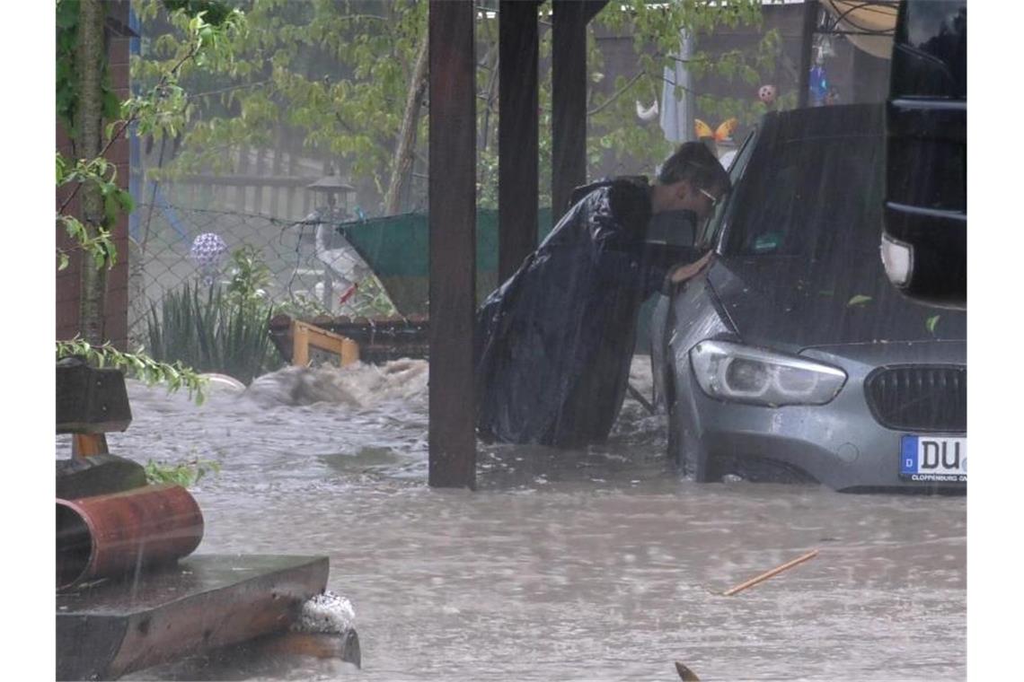 Gewitter, Schauer und Überschwemmungen durch Tief „Axel“