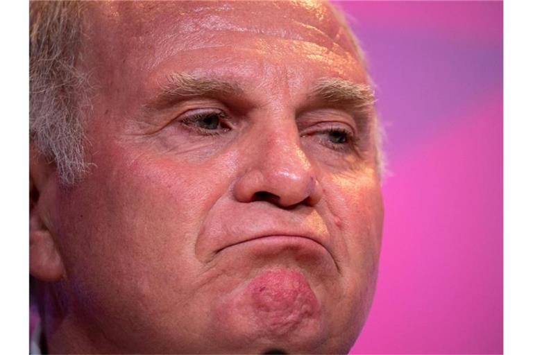Ist um eine Meinung nie verlegen: Bayern-Präsident Uli Hoeneß. Foto: Peter Kneffel