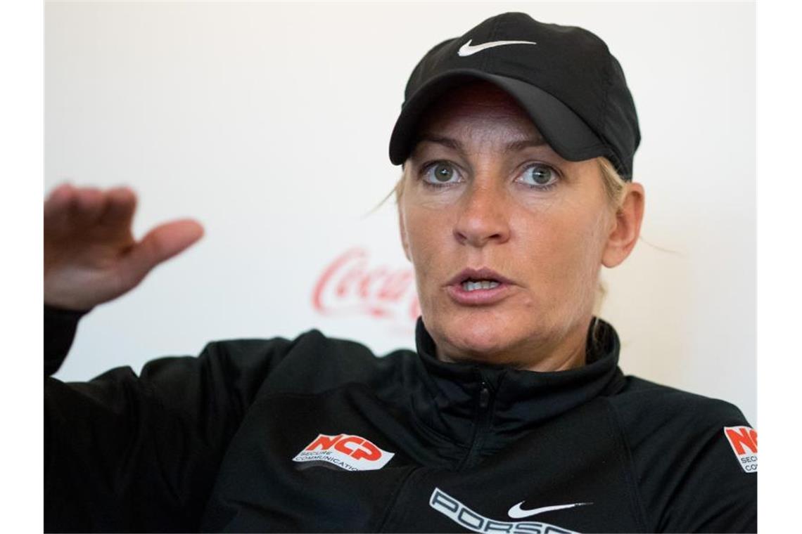 Rittner: French-Open-Termin „mit Gewalt reingedrückt“ Ist verärgert über die Umstände der Verlegung der French Open in Paris: Barbara Rittner. Foto: picture alliance / Daniel Karmann/dpa