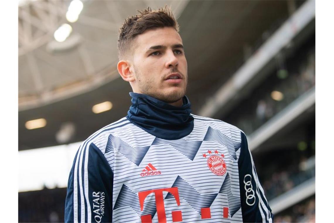 Ist vor dem Strafgericht in Madrid erscheinen: Bayern-Spieler Lucas Hernández. Foto: Tom Weller/dpa