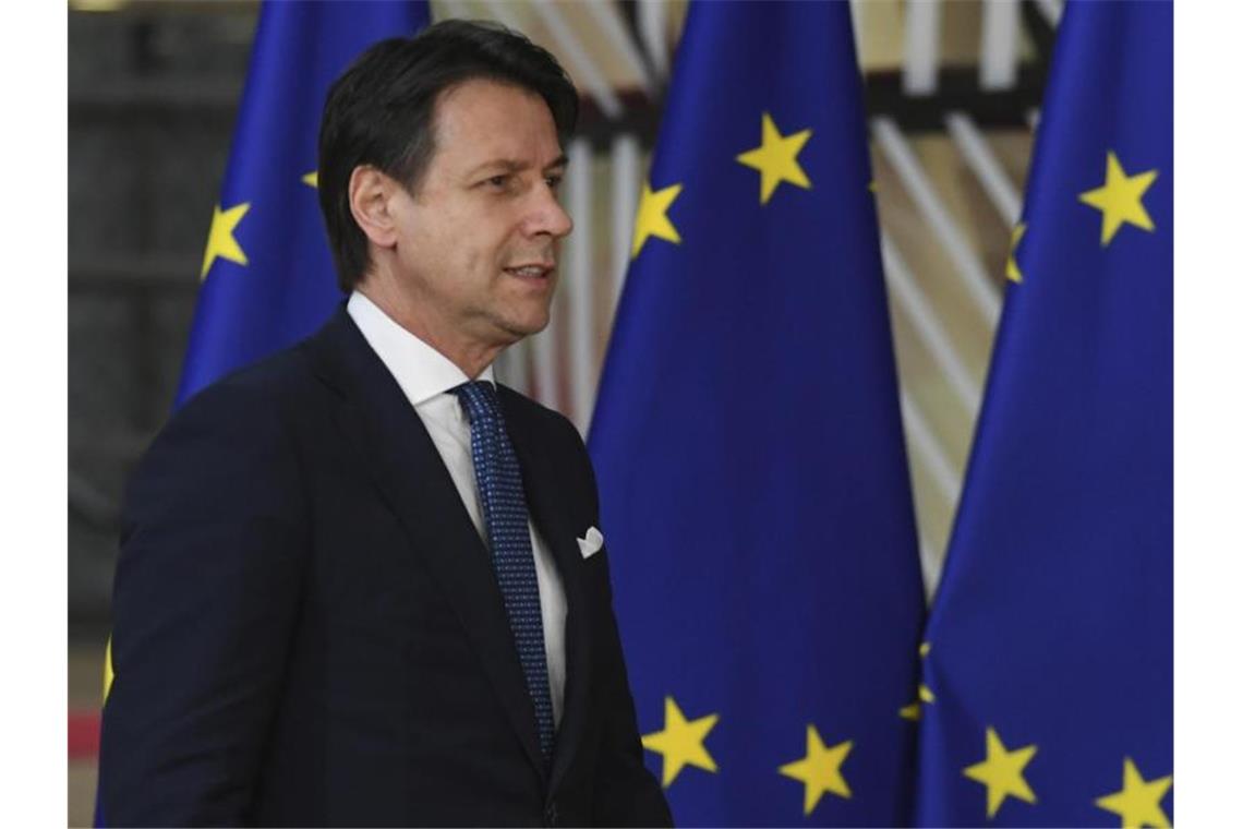 Italiens Premier droht mit Rücktritt Italiens Ministerpräsident Giuseppe Conte droht mit Rücktritt. Foto: Riccardo Pareggiani/AP