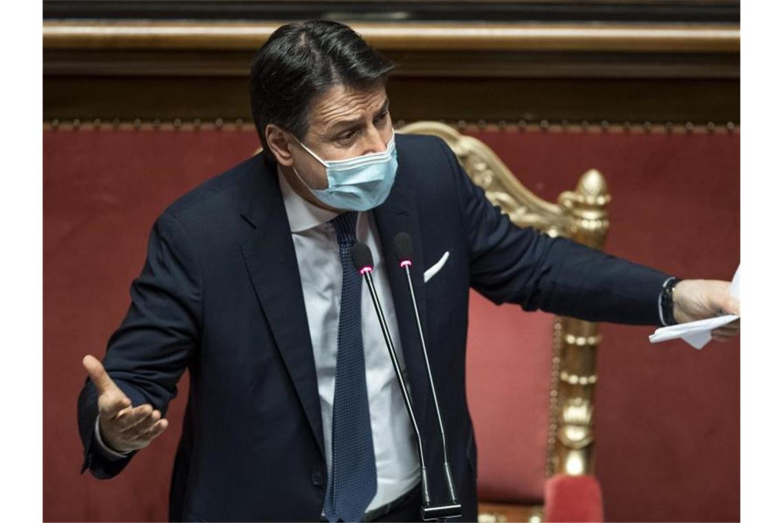 Krise in Italien: Conte gewinnt auch zweite Vertrauensfrage Italiens Ministerpräsident Giuseppe Conte übersteht zwei Vertrauensfragen an zwei Tagen. Foto: Lapresse / Roberto Monaldo/LaPresse via ZUMA Press/dpa