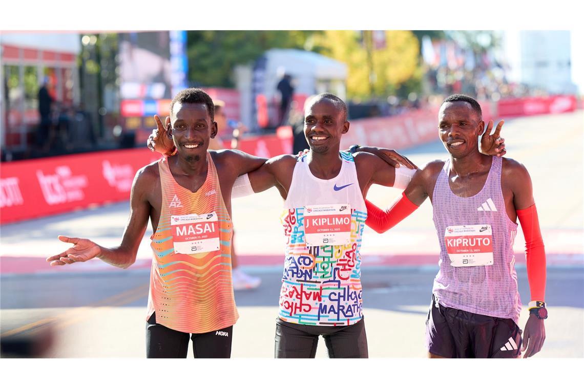 Ugander Kiplimo gewinnt Chicago-Marathon Jacob Kiplimo (M) aus Uganda hat den Chicago-Marathon gewonnen.