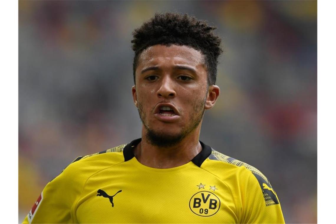 Jadon Sancho ist bis 2022 vertraglich an den BVB gebunden. Foto: Bernd Thissen/dpa