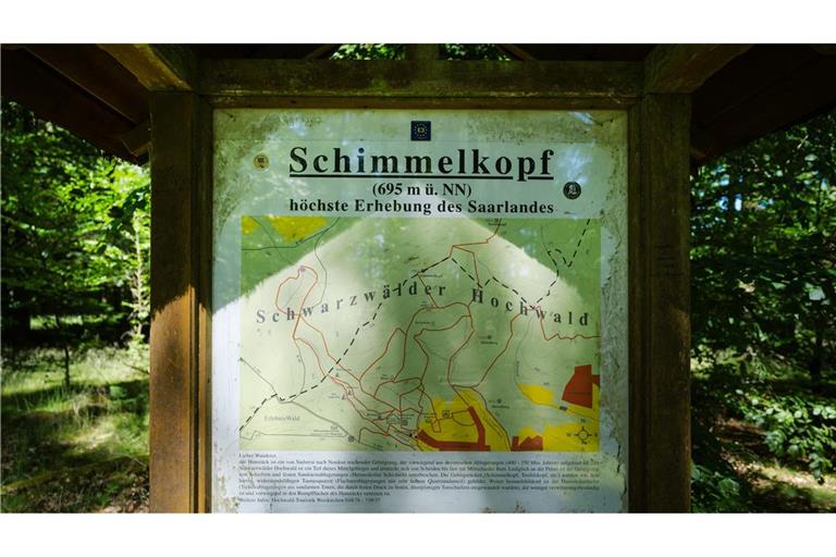 Jahrzehntelang war der Schimmelkopf die höchste natürliche Erhebung des Saarlandes. - bis 2005 neue, präzisere Messungen kamen.