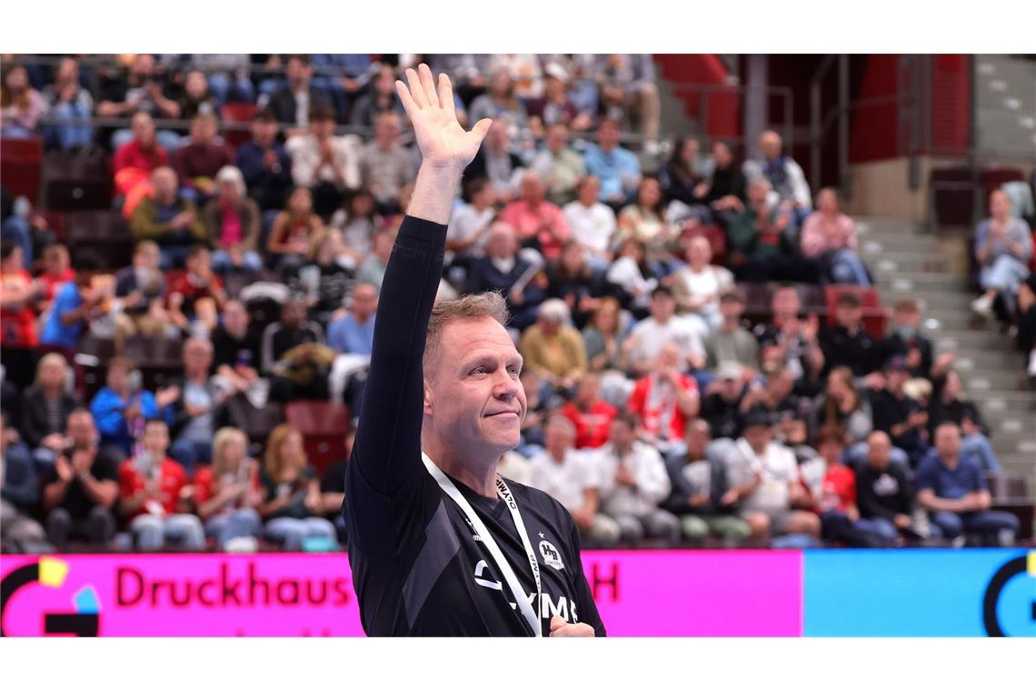 HB Ludwigsburg fehlt noch ein Sieg zur deutschen Meisterschaft Jakob Vestergaard: Gewinnt sein Team in Blomberg war es sein letztes Heimspiel als HBL-Coach