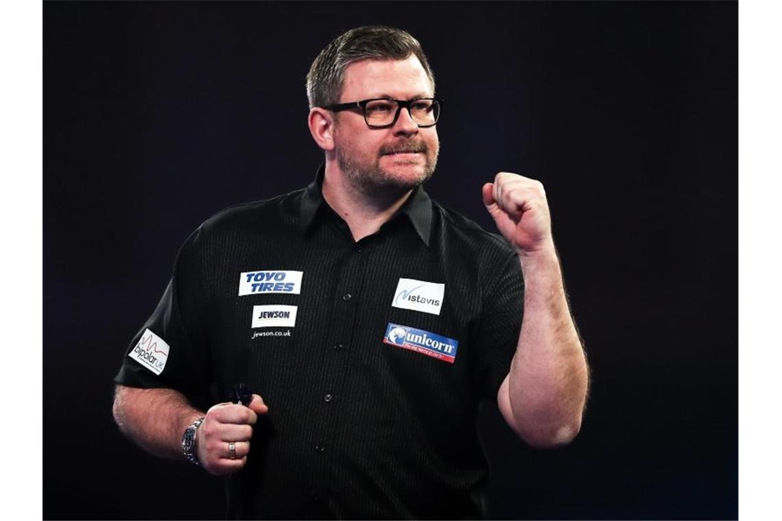 Niederlage trotz Neun-Darters: Wade bei Darts-WM raus James Wade schaffte bei der WM einen Neun-Darter. Foto: Kieran Cleeves/PA Wire/dpa