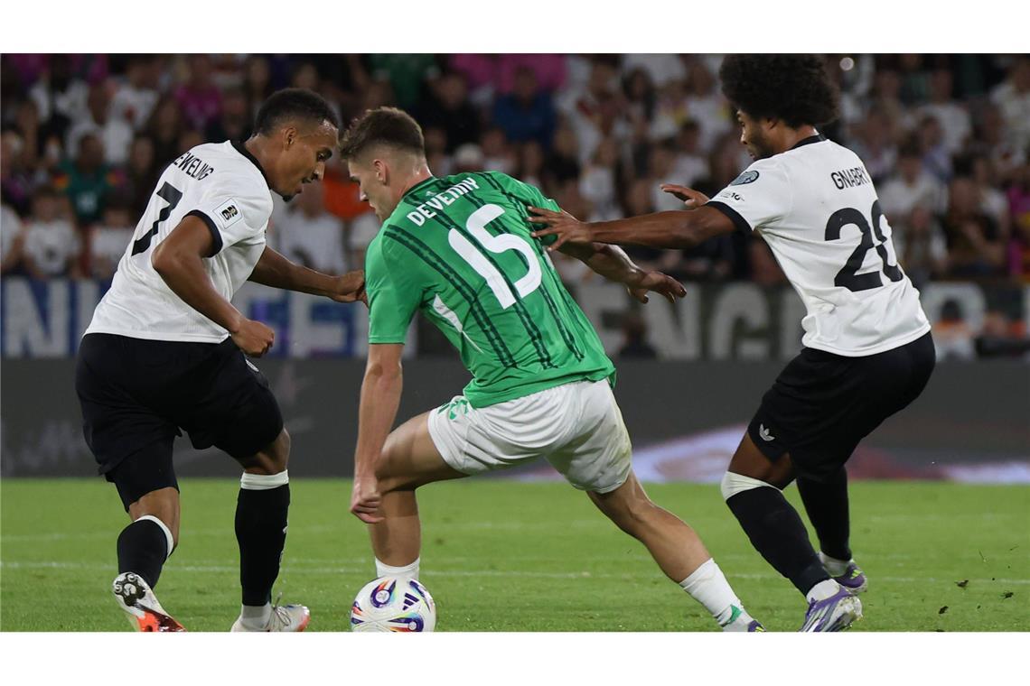 Jamie Leweling bringt neuen Schwung – die Noten für die DFB-Stars Jamie Leweling zeigte gegen Nordirland eine gute Leistung.