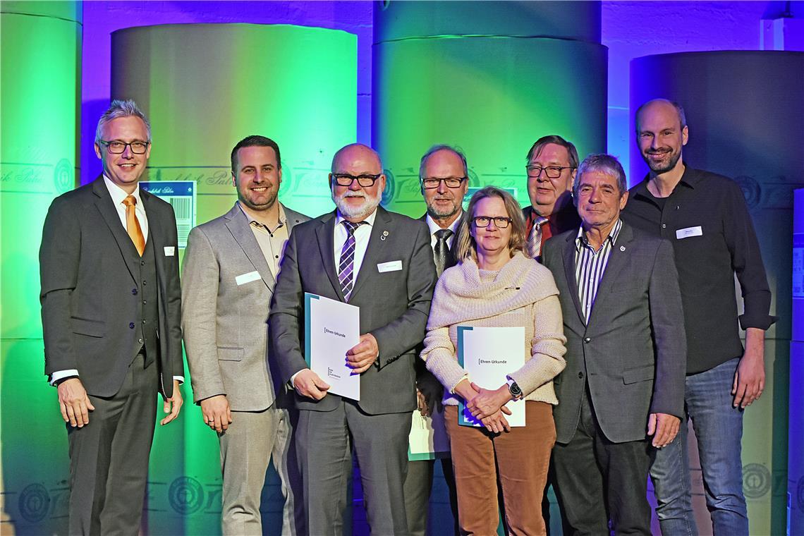 Jan Dietz (links, Co-Präsident BdS-Landesverbandes Baden-Württemberg) und Verein...