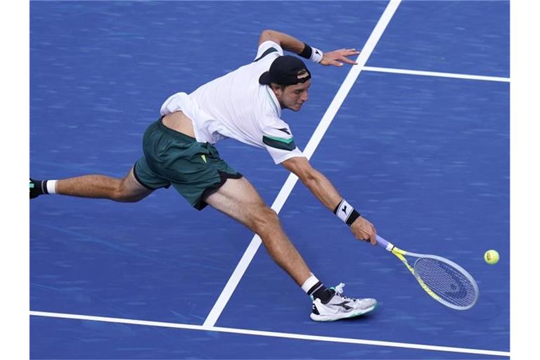 Jan-Lennard Struff hat bei den US Open die dritte Runde erreicht. Foto: Frank Franklin II/AP/dpa