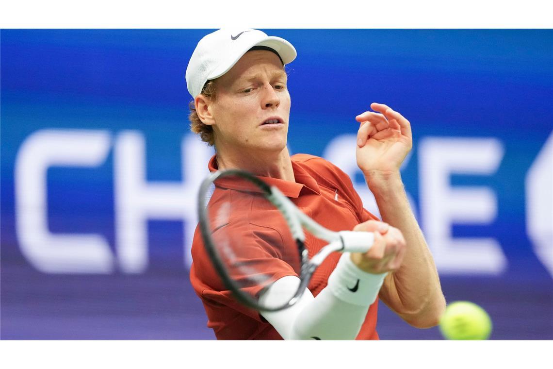 Vor Trump: Alcaraz dank US-Open-Triumph Nummer eins der Welt Jannik Sinner erwischte den schlechteren Satrt in das Finale der US Open.