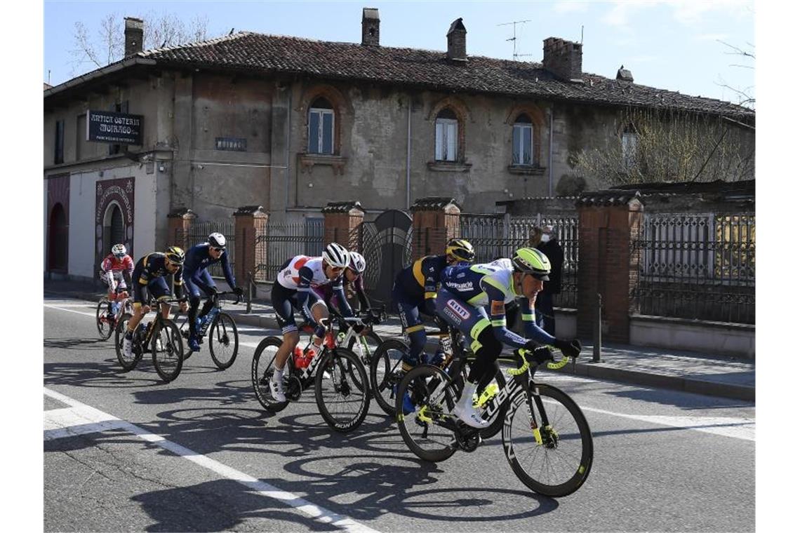 Schachmann fehlt Endschnelligkeit - Stuyven siegt in Sanremo Jasper Stuyven aus Belgien hat den Frühjahrsklassiker Mailand-Sanremo gewonnen. Foto: Fabio Ferrari/Lapressa/LaPresse via ZUMA Press/dpa