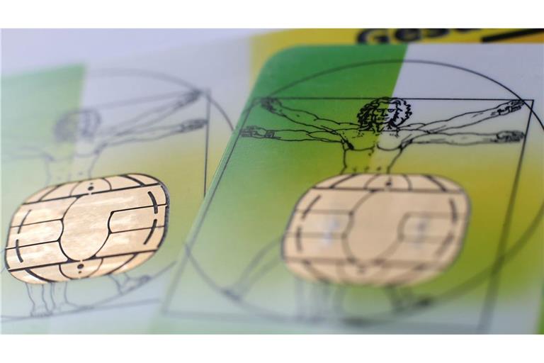 Jede Krankenkasse legt ihren Zusatzbeitrag selbst fest.