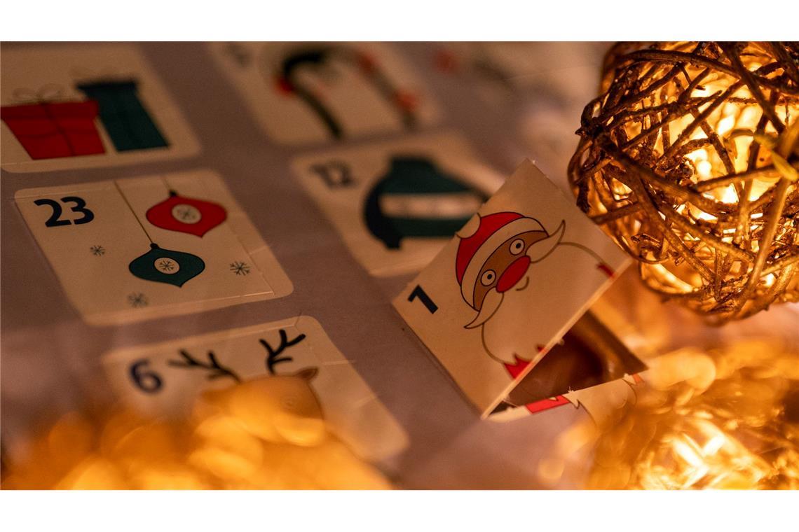 Adventskalender: Viele halten sich nicht immer an den Tag Jeder Zweite in Deutschland hat schon einen Adventskalender. (Archivbild)