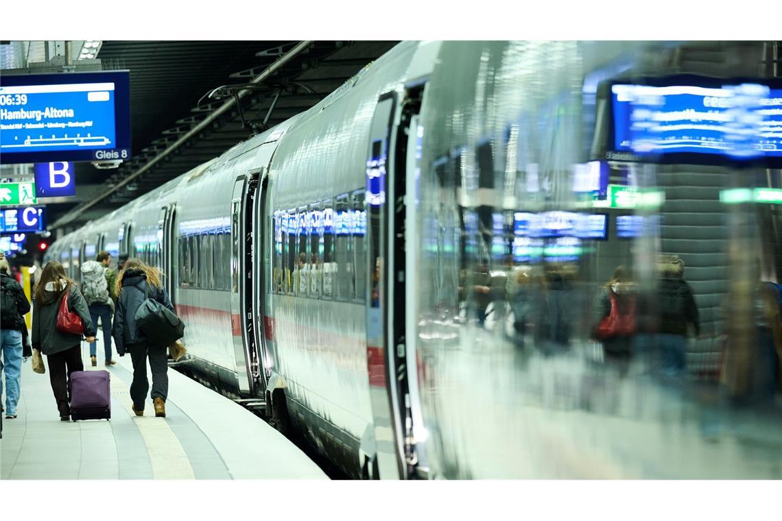 Jeder zweite Zug im Oktober unpünktlich