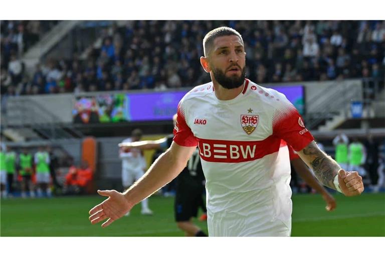 Jeff Chabot hat den VfB Stuttgart beim SC Paderborn in Führung gebracht. Am Ende siegten die Gäste 2:0.