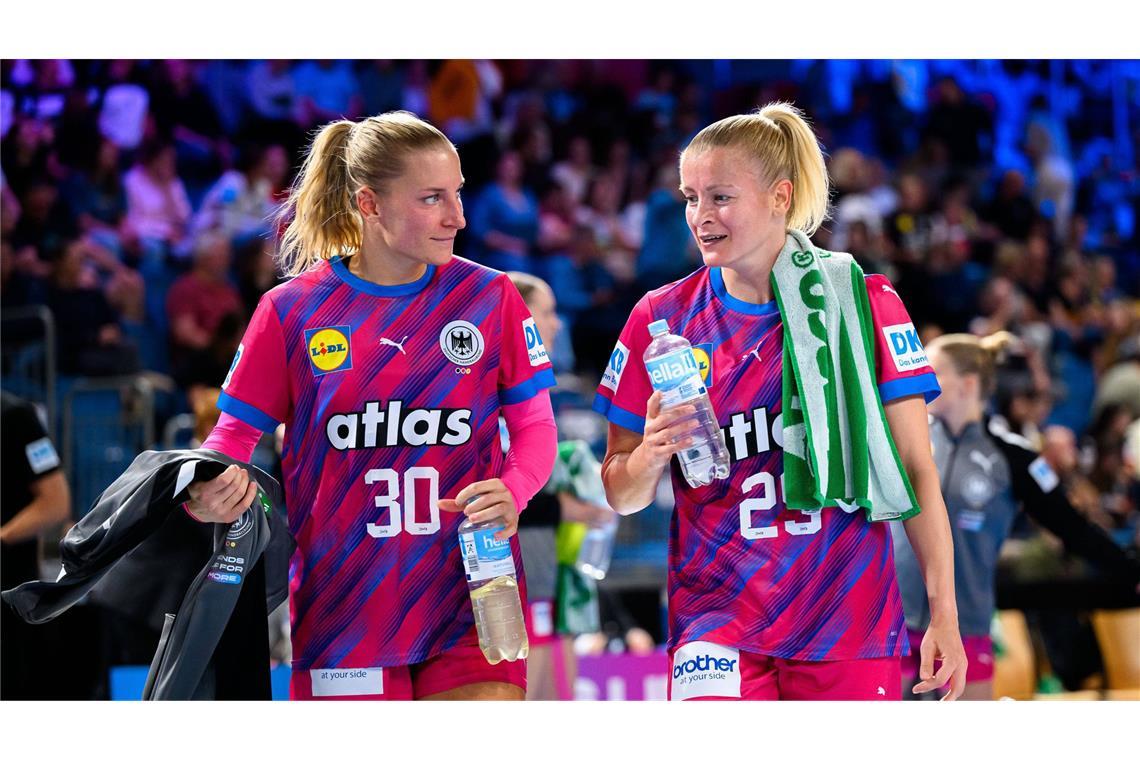 Jenny Behrend (li.) und Antje Döll (re.) spielten in der vergangenen Saison gemeinsam für HB Ludwigsburg. Seit März ist Döll Mannschaftskapitänin des deutschen Nationalteams. Sie läuft nun für die Sport-Union Neckarsulm auf, Behrend für den VfL Oldenburg.