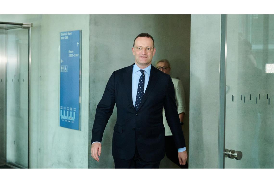CDU-Politiker für deutsche Führungsrolle bei Atomwaffen-Schild Jens Spahn fordert einen europäischen Atomwaffen-Schutzschirm.
