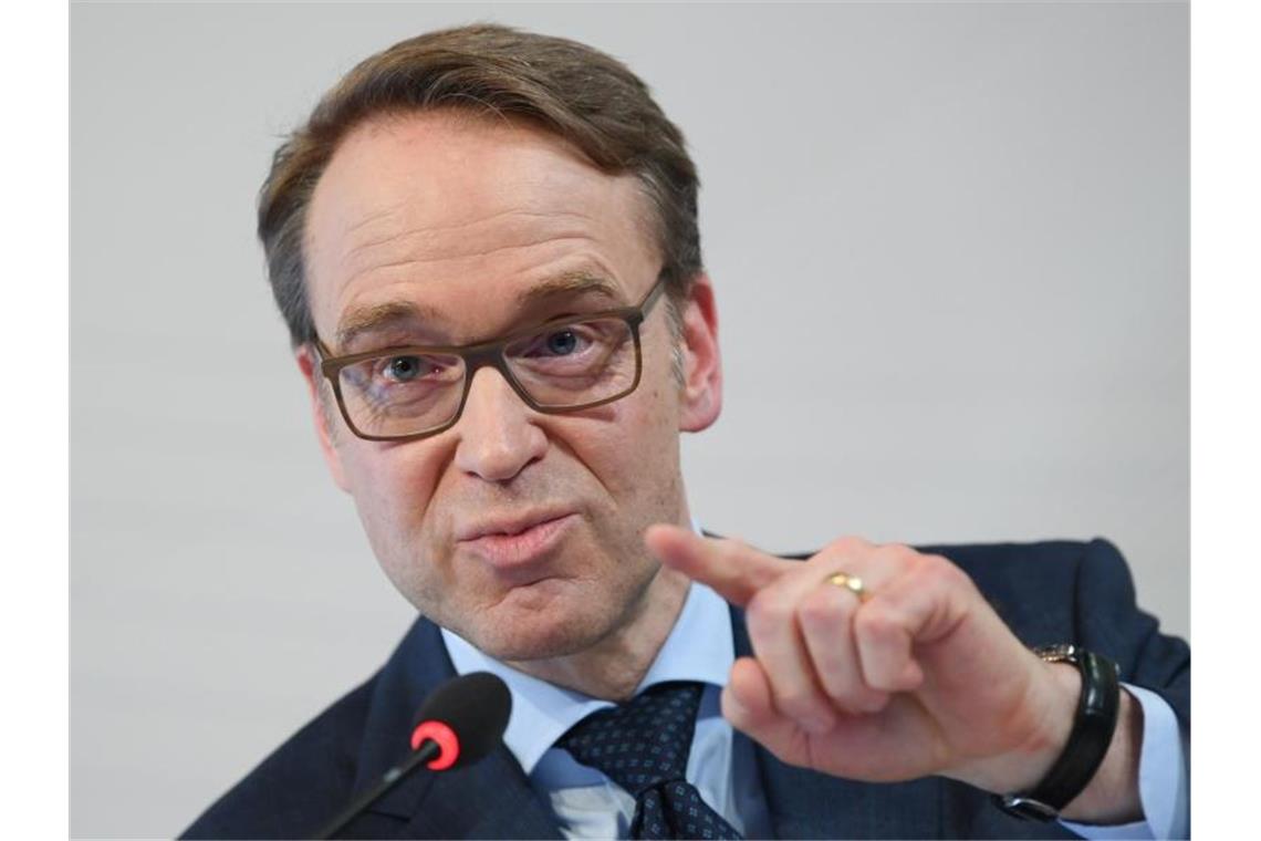 Bundesbank erwartet kräftigen Aufschwung Jens Weidmann, Präsident der Deutschen Bundesbank, spricht während der Bilanz-Pressekonferenz der Deutschen Bundesbank. Foto: Arne Dedert/dpa