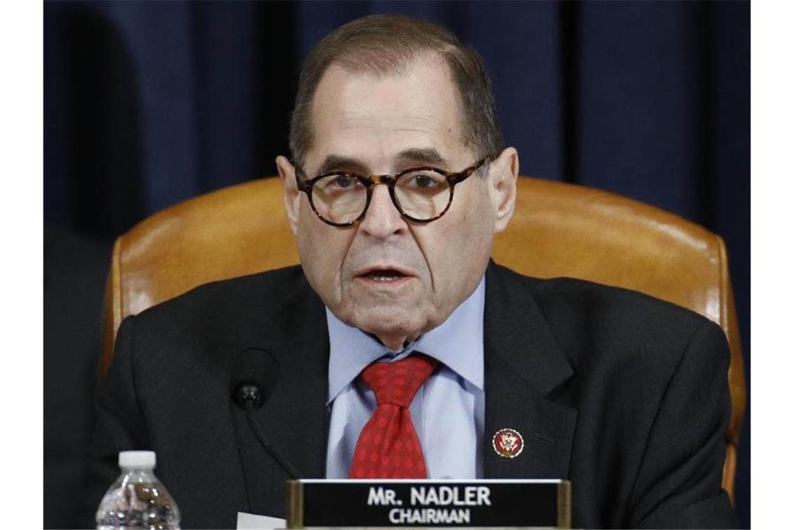 Jerrold Nadler, Vorsitzender des Justizausschusses im US-Repräsentantenhaus, während einer Sitzung des Justizausschusses im Amtsenthebungsverfahren gegen US-Präsident Trump. Foto: Patrick Semansky/AP Pool/dpa