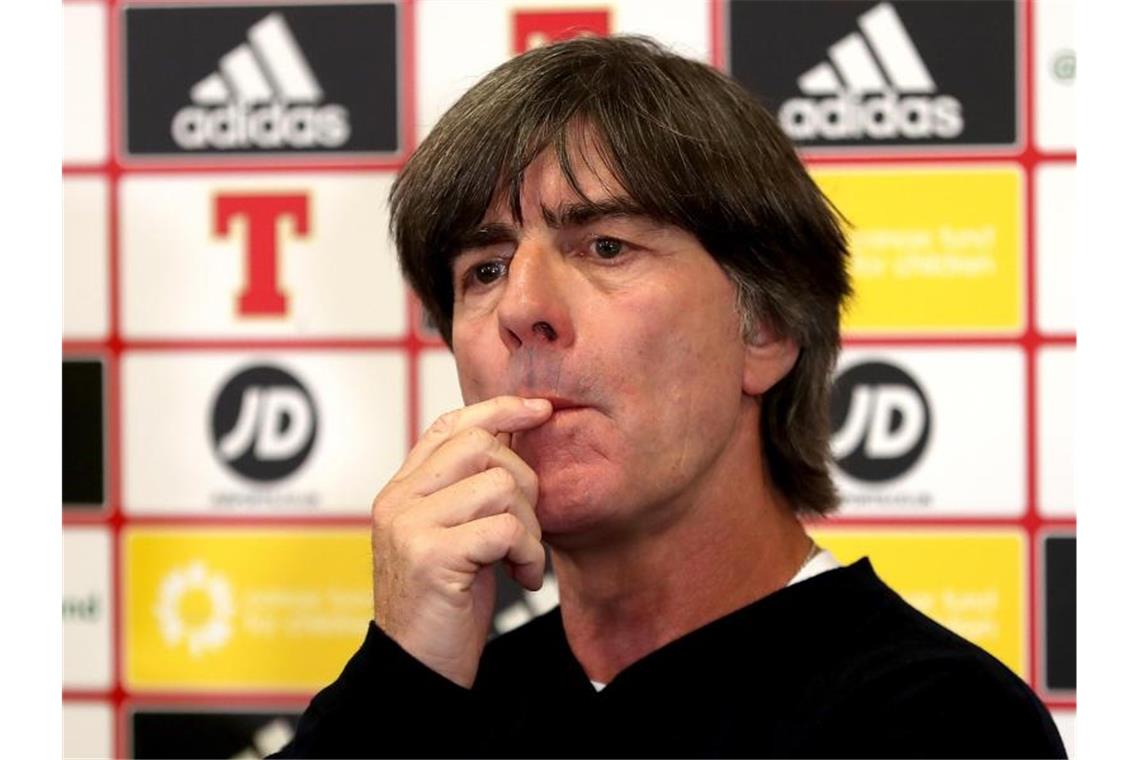 Joachim Löw stellte sich nach dem Spiel in Nordirland den Fragen. Foto: Liam Mcburney/PA Wire