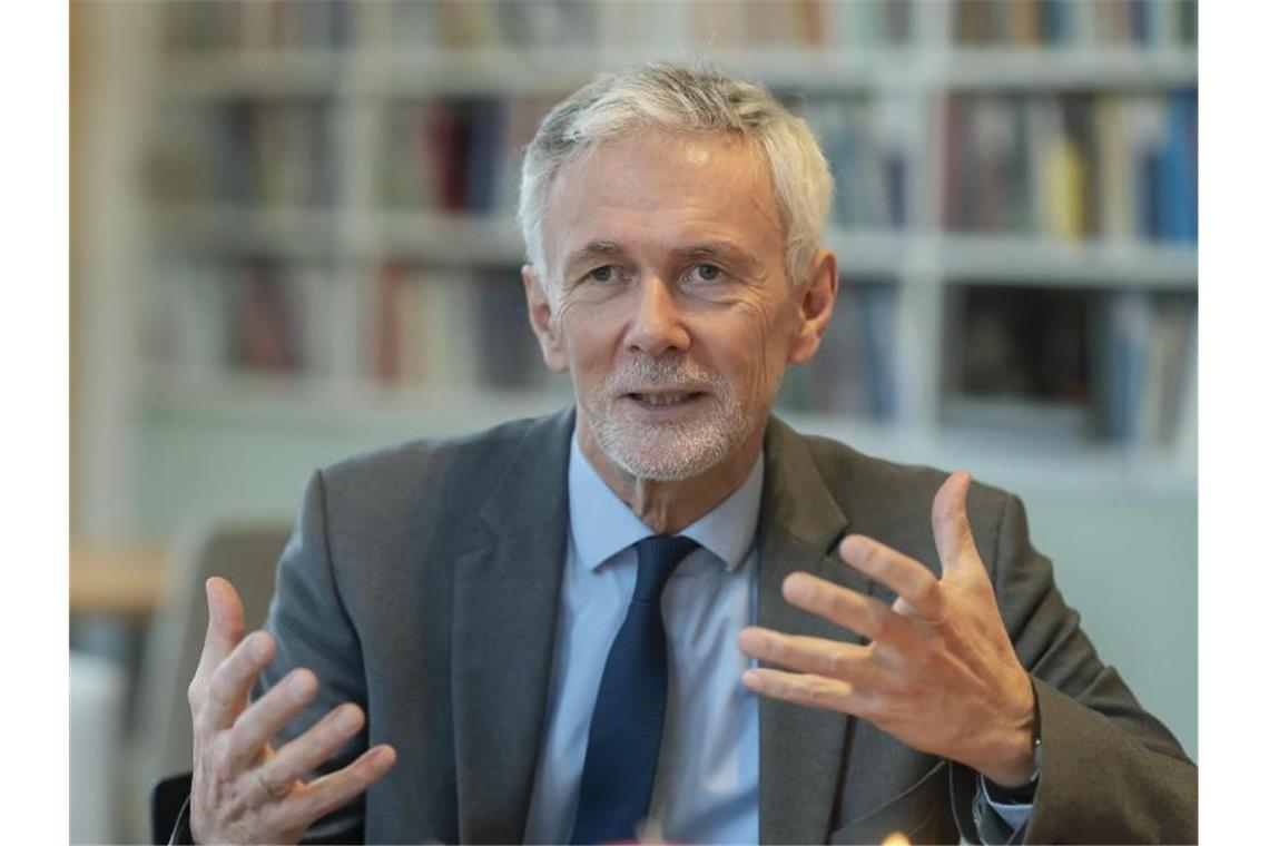 Amtszeit von Landesbischof von Krisen geprägt Jochen Cornelius-Bundschuh, evangelischer Landesbischof von Baden. Foto: Uli Deck/dpa/Archivbild