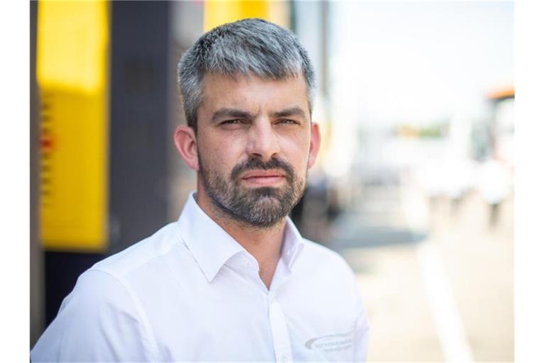 Jochen Nerpel, zukünftiger Geschäftsführer der Hockenheim-Ring GmbH, steht im Fahrerlager. Foto: Sebastian Gollnow