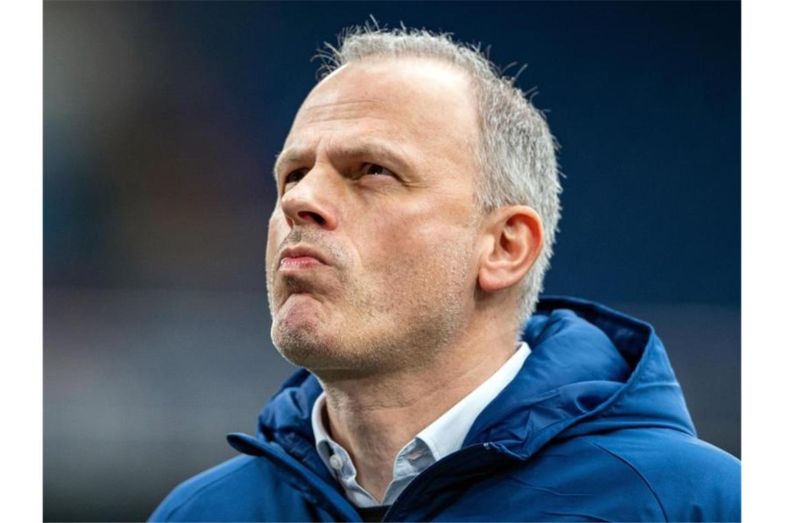 Schneider rechtfertigt Schalker Transferpolitik
